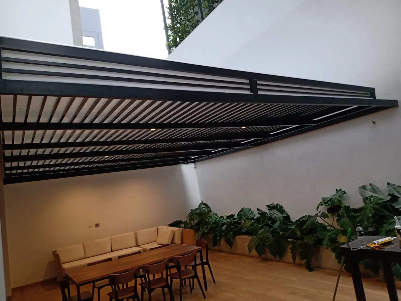 Pérgola de Doble Estructura Doble Traslúcida