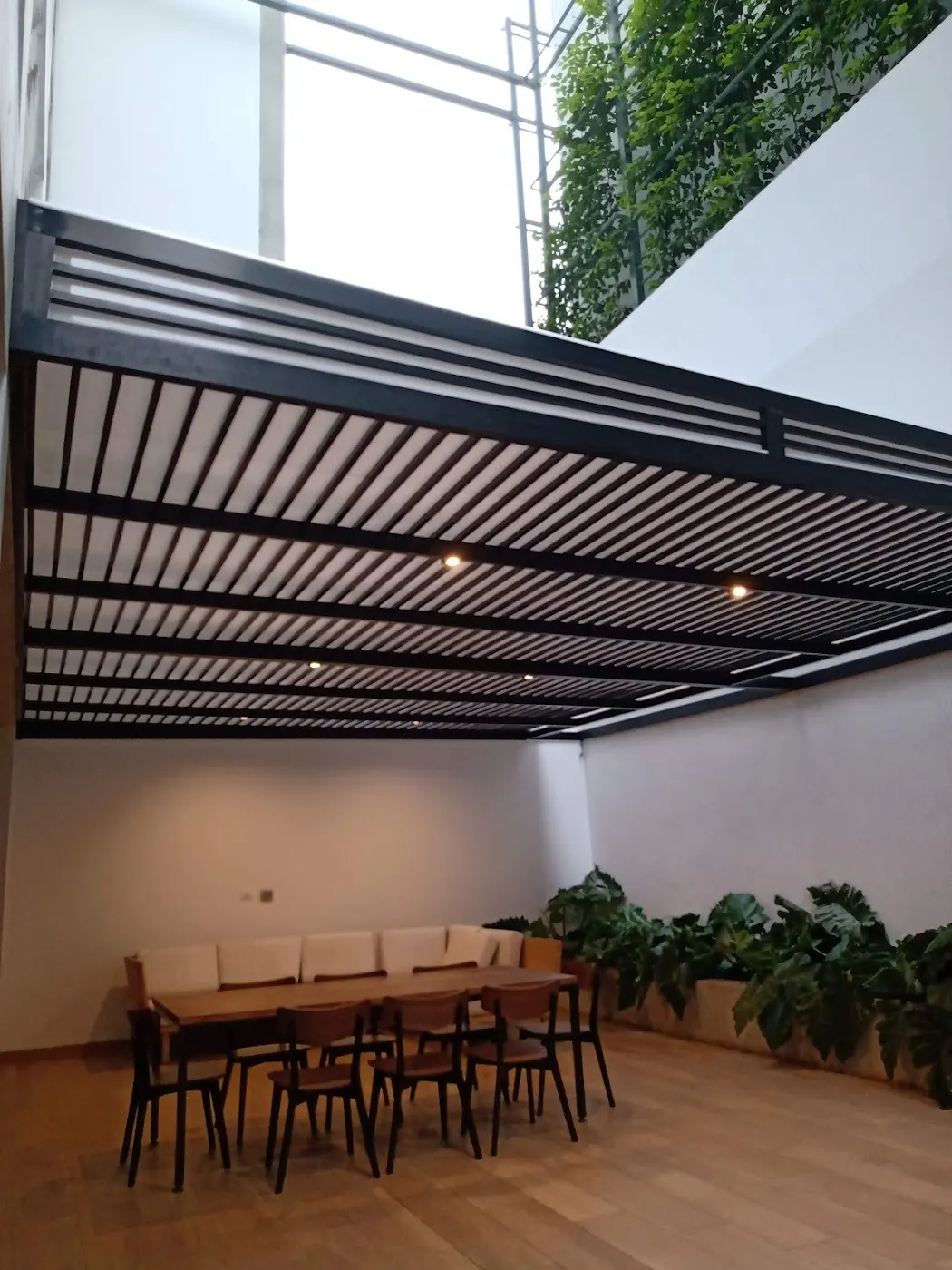 Pérgola de Doble Estructura Doble Traslúcida